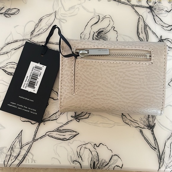 Tani small vegan wallet - Picture 3 of 4